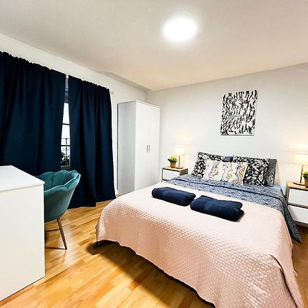 Madrid Rooms - Callao Ch エクステリア 写真